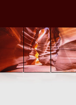 Navajo Upper Antelope Canyon in Arizona AOA14313 {x3}