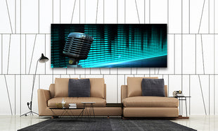 Retro Chrome Microphone AOAY2764