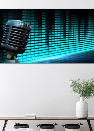Retro Chrome Microphone AOAY2764