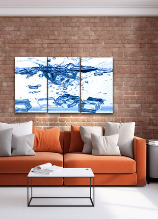 A dynamic ice cubes dropped into water with splash AOA14286 {3x}