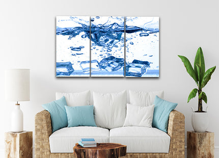 A dynamic ice cubes dropped into water with splash AOA14286 {3x}