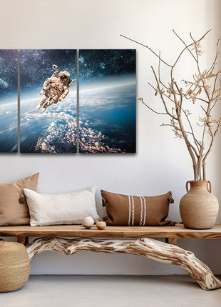 astronaut in outer space AOAY1013 {3x}