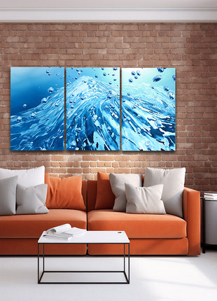 A dynamic Clear water aqua bubbles splash AOA14287 {3x}