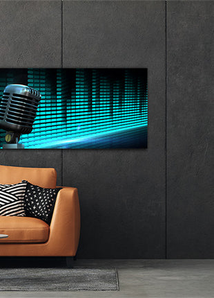Retro Chrome Microphone AOAY2764