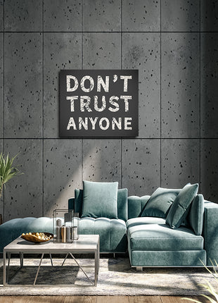 Don't Trust Anyone  AOA14179